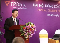 ĐHCĐ TPBank: Mục tiêu nằm trong top 5 ngân hàng bán lẻ, tăng vốn điều lệ lên 10.200 tỷ đồng trong năm nay