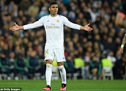 Real gia hạn với &#8216;máy quét&#8217; Casemiro