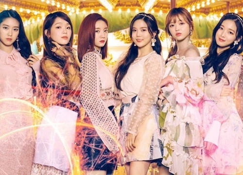 Thực hư chuyện album Oh My Girl tặng độc quyền cho Lovelyz bị rao bán trên chợ đồ cũ