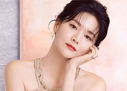 Để mặt mộc lộ đuôi mắt đầy nếp nhăn, &#8220;Dae Jang Geum&#8221; Lee Young Ae không hề bị chê xấu