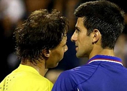 Nadal đánh bóng thẳng vào mặt, Djokovic tức giận quay đi