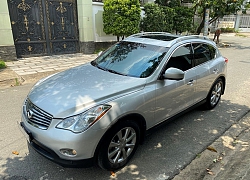 Xe độc Infiniti EX35 dáng phong cách tại Việt Nam