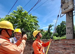 Ba tháng hóa đơn điện giống hệt nhau, EVN Ninh Bình nói 'bình thường'