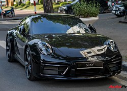 Bắt gặp Porsche 911 Carrera S thế hệ mới với nhiều tuỳ chọn đắt tiền tại Hà Nội, sở hữu bộ mâm có lịch sử đặc biệt