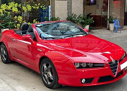 Xe chơi mui trần Alfa Romeo Spider độc nhất Việt Nam chào giá hơn 900 triệu đồng ngang ngửa Mazda6 2020