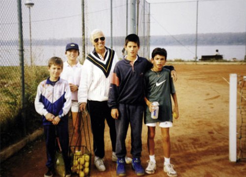 Federer, Djokovic - ' Không thầy đố mày làm nên'