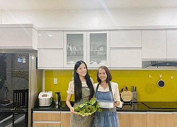 Hoa khôi Huỳnh Thúy Vi mặc chung váy đầm của mẹ