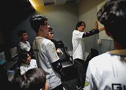 Kẻ &#039;đồ vương&#039; Percent Esports phải luyện tập với dàn máy &#039;cùi bắp&#039; dưới 8 triệu/PC, đồng phục chỉ may bằng vải hàng chợ