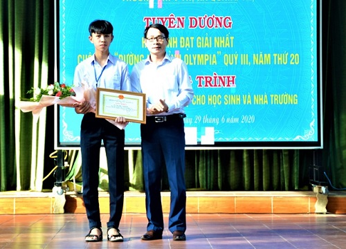 Tuyên dương, khen thưởng học sinh lọt vào chung kết năm Olympia
