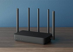 Xiaomi ra mắt Mi Router 4 Pro: 5 ăng-ten, Wi-Fi băng tần kép, giá 650.000 đồng