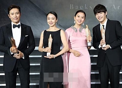 'Baeksang 2020': 'Khi hoa trà nở' và đạo diễn 'Ký sinh trùng' thắng Daesang, Knet tâm phục khẩu phục!