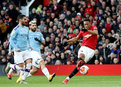 Đại gia Manchester đua suất Champions League