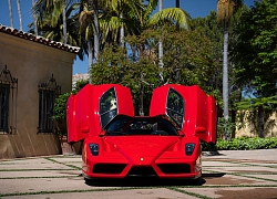 Ferrari Enzo lập kỷ lục đấu giá trực tuyến với 2,64 triệu USD