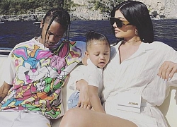 Kylie Jenner tái hợp tình cũ Travis Scott sau 8 tháng chia tay?