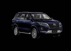 Toyota Fortuner 2020 có thêm bản Legender cao cấp