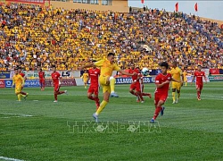 Truyền thông quốc tế đưa tin về hình ảnh 'khán giả ngập tràn' V.League 2020