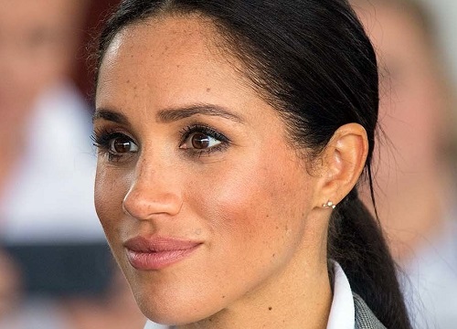 Tưởng là sẽ bung xõa nhưng Meghan Markle giờ đây vẫn trung thành với chiêu làm đẹp "cộp mác" Hoàng gia Anh