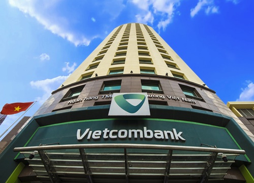 Vietcombank lần thứ 2 liên tiếp đạt quán quân về lợi nhuận trong "Danh sách 50 công ty niêm yết tốt nhất"