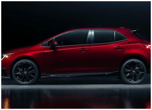 Cận cảnh phiên bản đặc biệt của Toyota Corolla