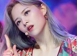 Jeongyeon (Twice) chia sẻ đang đối phó với chấn thương cổ ngay mùa comeback