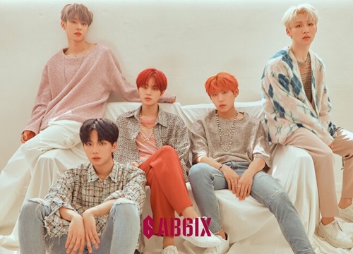 Lim Young Min xác nhận rời AB6IX sau scandal say rượu lái xe