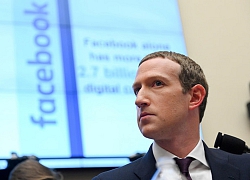 Mark Zuckerberg hứa xem xét chính sách Facebook sau khi bị chỉ trích