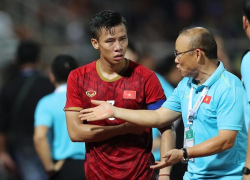 Thầy Park dạy Quế Ngọc Hải trên 'chuyến xe Fair Play'