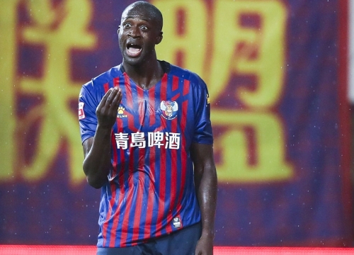 Yaya Toure gây sốc khi ngỏ ý muốn thi đấu tại V-League