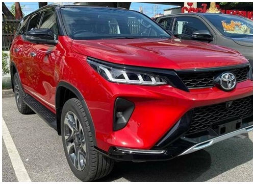 Cận cảnh phiên bản thể thao của Toyota Fortuner tại Thái Lan