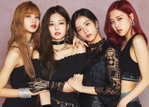 Sát thềm trở lại, BlackPink tiếp tục tậu thêm MV 800 triệu views