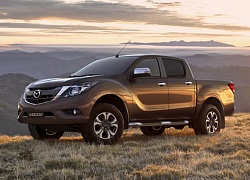 Đối thủ của Ford Ranger, Toyota Hilux giảm giá 50 triệu đồng trong tháng 6