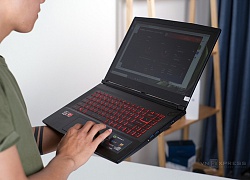 Laptop game nặng 1,8 kg cho sinh viên