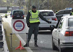 Tây Ban Nha mở lại biên giới với khu vực Schengen từ cuối tháng 6