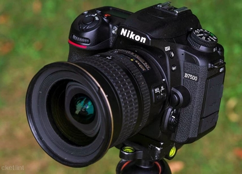 TowerJazz: Nikon đã không sử dụng cảm biến hình ảnh Sony cho 2 dòng máy Z50 và D7500