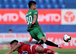 Hai thủ môn đội tuyển để thủng lưới 11 bàn ở V.League