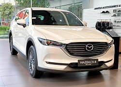 VinFast Lux SA vượt doanh số Mazda CX-8 tại Việt Nam