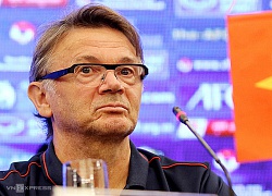 AFC ngợi khen HLV Philippe Troussier của U19 Việt Nam