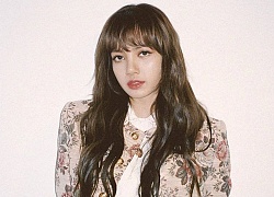 Fan Trung tậu áo 76 triệu để có "cheap moment" với Lisa, nhưng netizen Việt lại tiếc dùm vì giống "đồ bà ngoại"