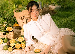 Hoa hậu Lương Thuỳ Linh trổ tài nấu ăn, thả dáng đầy thơ mộng giữa vườn cam