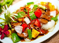 Rau củ xào thập cẩm thơm ngon lạ miệng, ai cũng thích