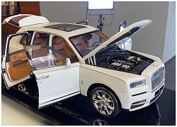 Mô hình Rolls-Royce Cullinan y như thật giá 40.000 USD, đắt hơn cả Mercedes-Benz GLB