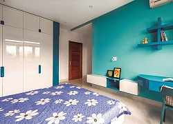 Ngôi nhà phố với sắc xanh mát mắt