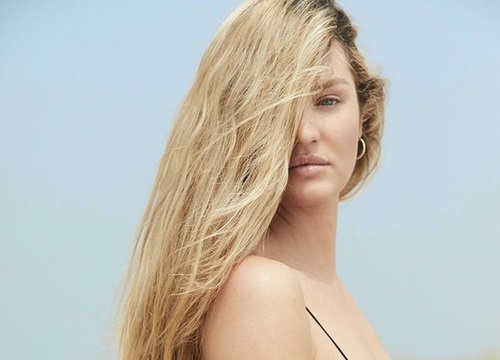 Candice Swanepoel mặt mộc vẫn quá đẹp với body siêu gợi cảm