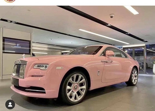 Khoe doanh thu 1,6 tỷ/ngày, Ngọc Trinh 'đặt mục tiêu' đổi từ Mercedes-Maybach sang Rolls-Royce