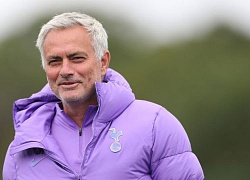 Mourinho công bố đội hình đấu MU, Solskjaer bảo hãy đợi đấy