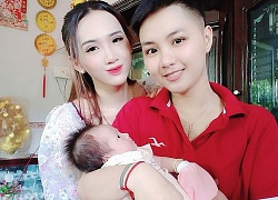 'Ông bố' đầu tiên tại Việt Nam hạnh phúc sau 1 tháng sinh con: Em bé quấn bố và rất thích chụp ảnh