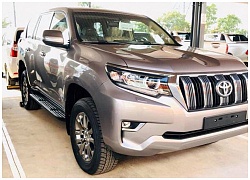 Toyota Land Cruiser 2020 có giá bán gần 2,4 tỷ đồng