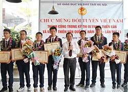 Tuyên dương học sinh giỏi tiêu biểu Thủ đô: Học tập, rèn luyện tốt theo lời Bác