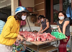 Bó rau đến quả trứng tăng giá, dân nhẵn túi tiền giới buôn nặng ví