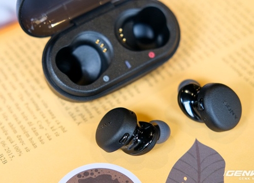 Cận cảnh bộ đôi tai nghe không dây mới của Sony: Một in-ear, một over-ear, mức giá dễ tiếp cận